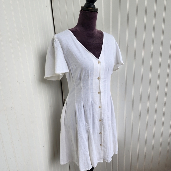 Universal Thread Women's Linen Blend White Summer Dress Button Front Size S - Picture 3 of 15